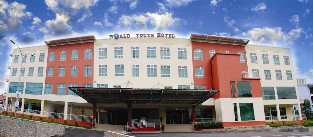 World Youth Hotel Ayer Keroh Εξωτερικό φωτογραφία