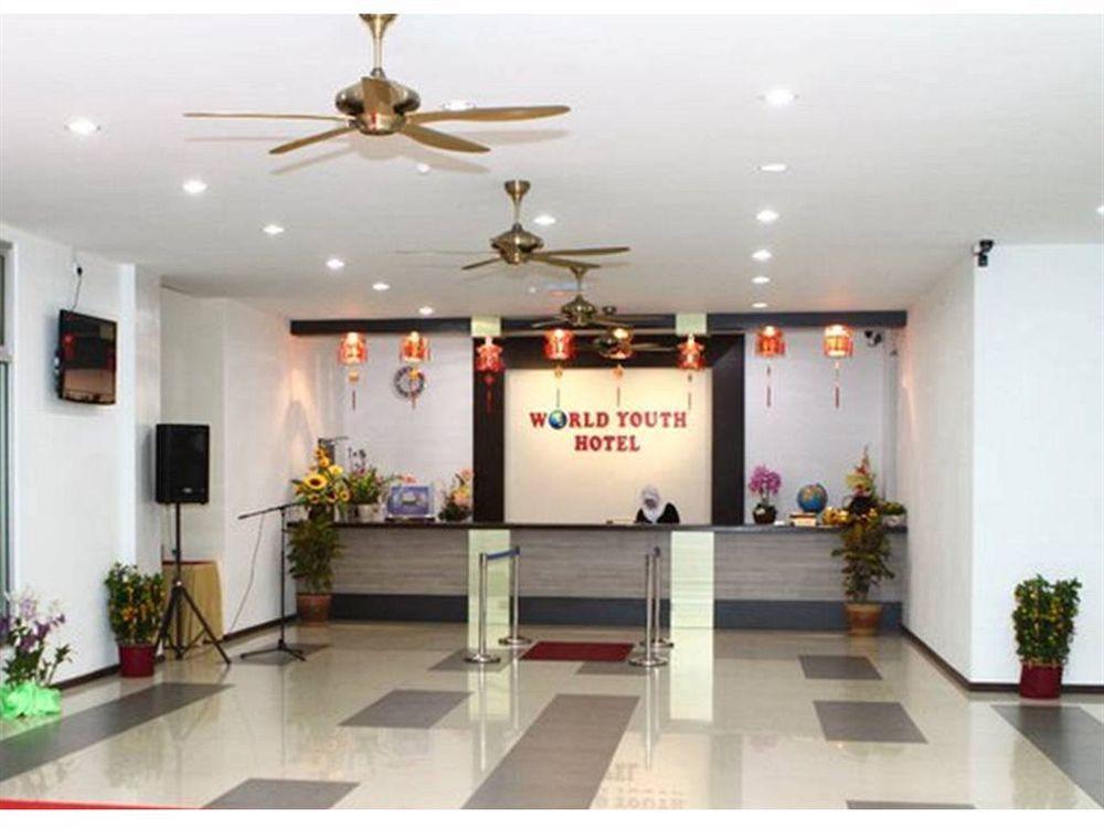 World Youth Hotel Ayer Keroh Εξωτερικό φωτογραφία