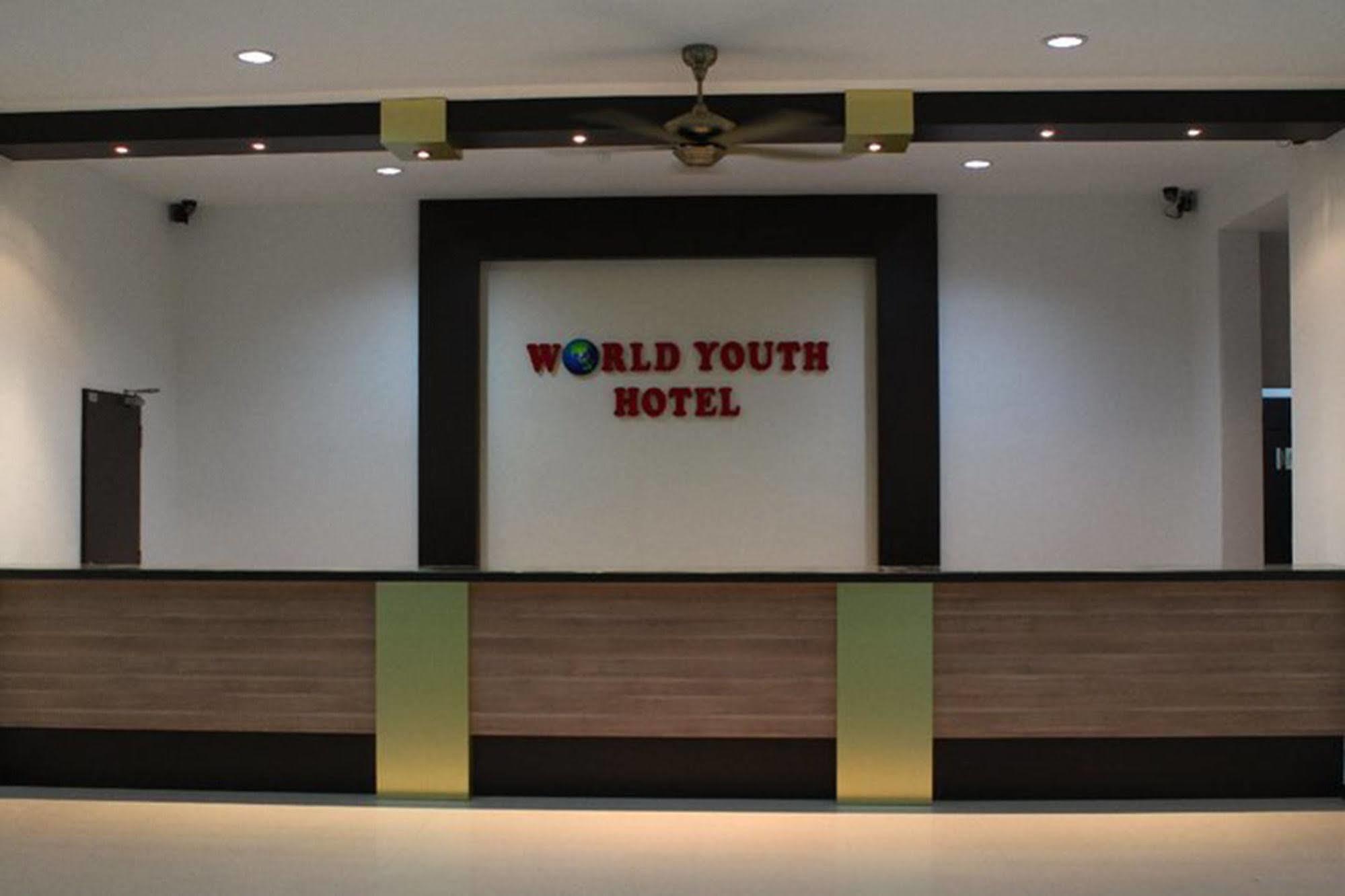 World Youth Hotel Ayer Keroh Εξωτερικό φωτογραφία